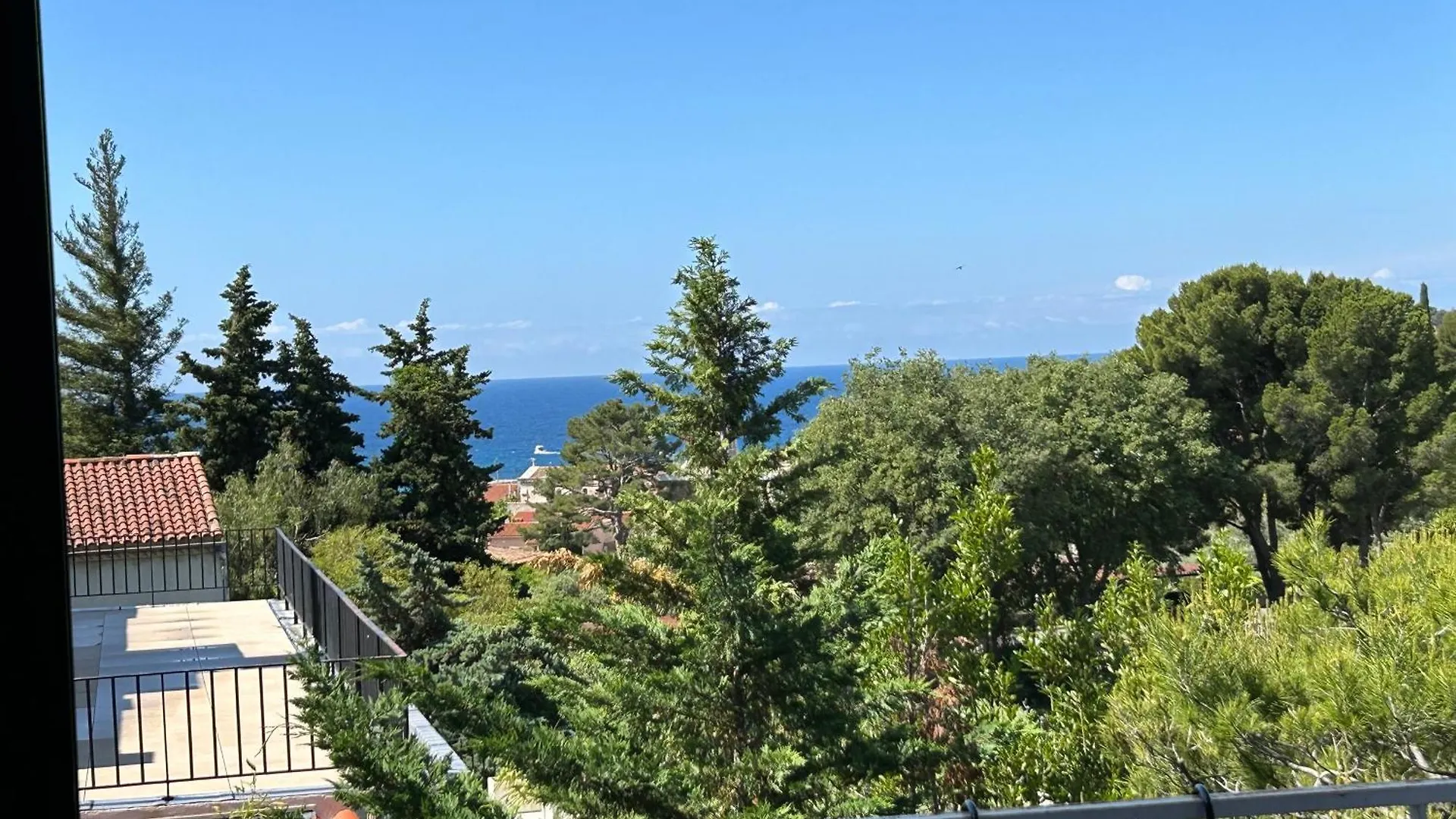 Cassis Appartement Vue Mer Balneo 0*,